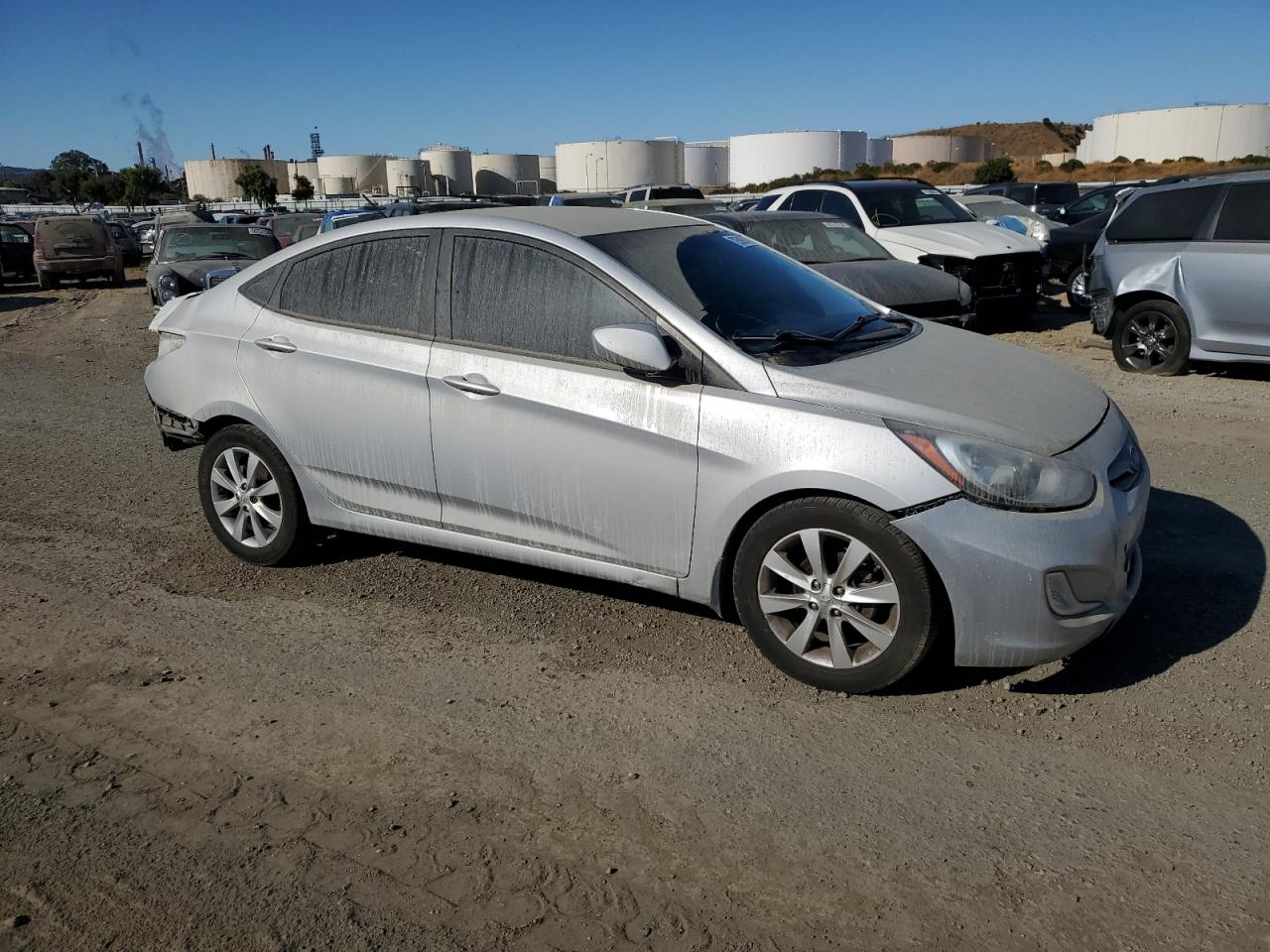 Lot #2845364109 2013 HYUNDAI ACCENT GLS