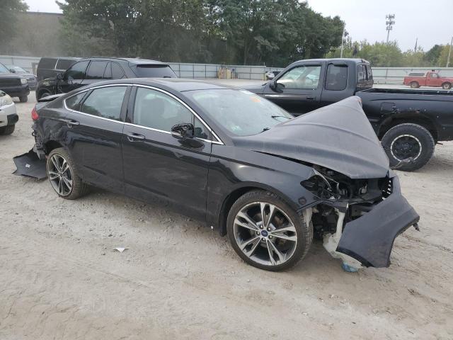 VIN 3FA6P0D94HR127981 2017 Ford Fusion, Titanium no.4