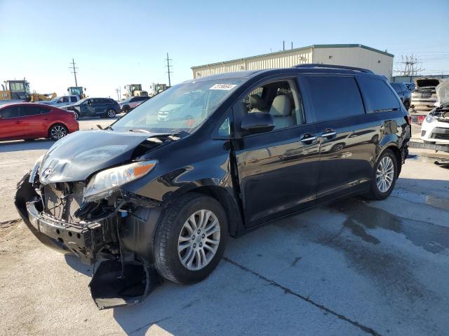 2015 TOYOTA SIENNA XLE - 5TDYK3DC6FS576815