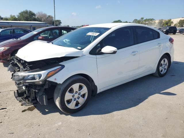 VIN 3KPFK4A74HE105084 2017 KIA Forte, LX no.1