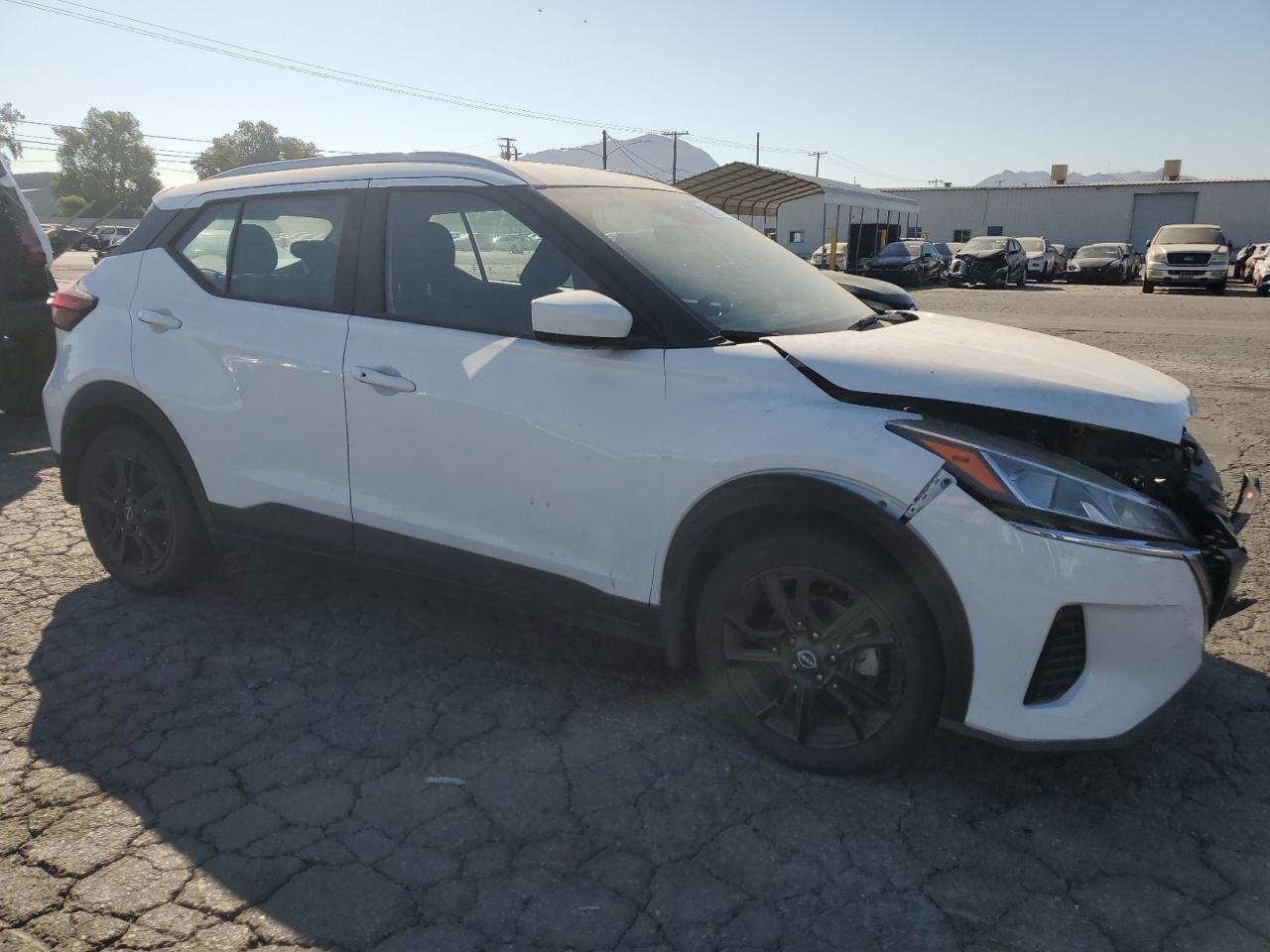 Lot #2974686249 2023 NISSAN KICKS SV