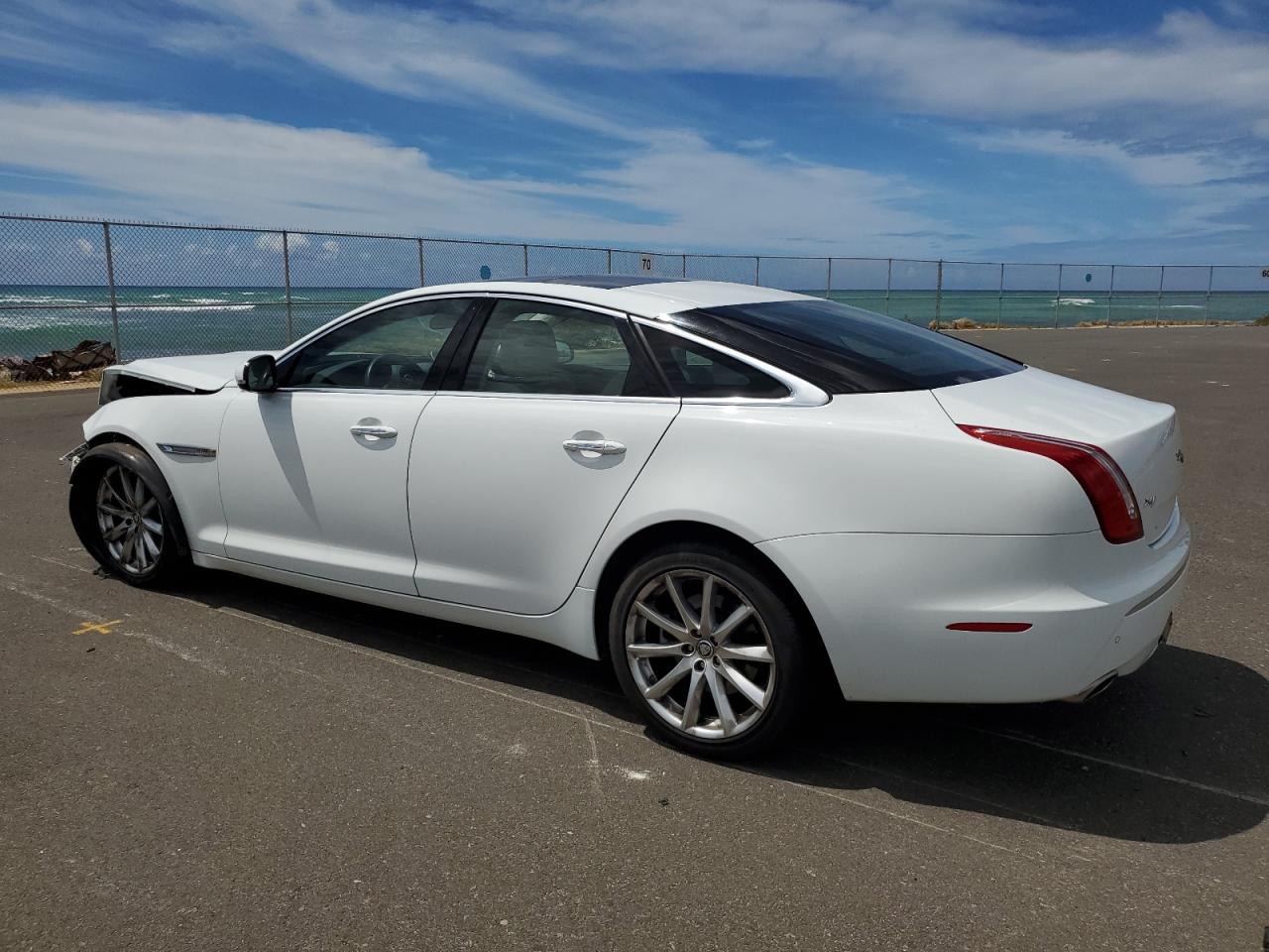 Lot #2888780435 2011 JAGUAR XJ