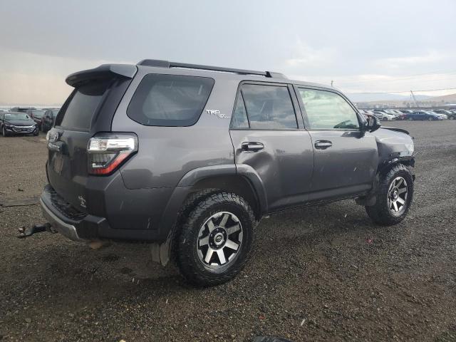 2019 TOYOTA 4RUNNER SR - JTEBU5JR8K5630096