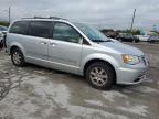 CHRYSLER TOWN & COU photo