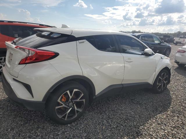 VIN JTNKHMBXXJ1002137 2018 Toyota C-HR, Xle no.3