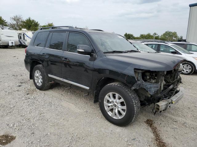 VIN JTMCY7AJ6J4063717 2018 Toyota Land Cruiser no.4