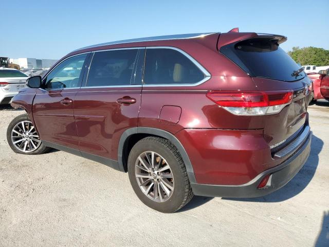 VIN 5TDKZRFH0KS333279 2019 Toyota Highlander, SE no.2