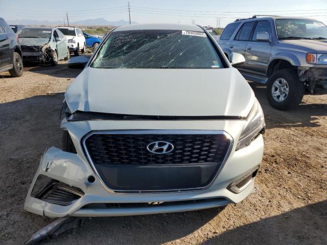 2016 HYUNDAI SONATA HYB KMHE34L18GA030470  70403004