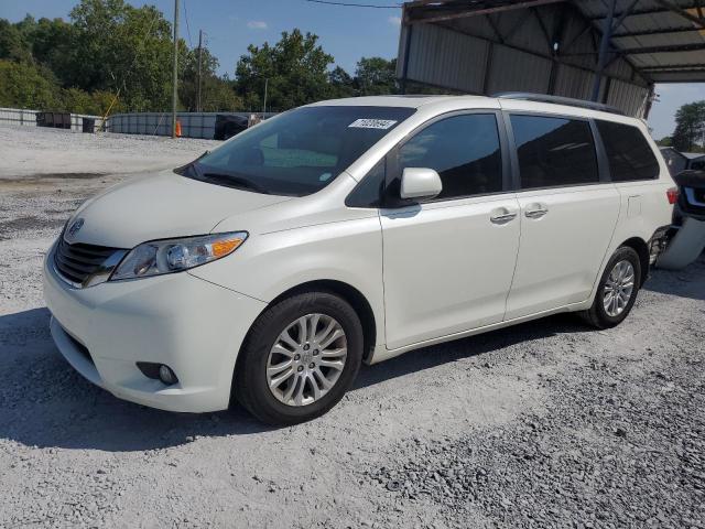 VIN 5TDYZ3DC8HS874734 2017 Toyota Sienna, Xle no.1