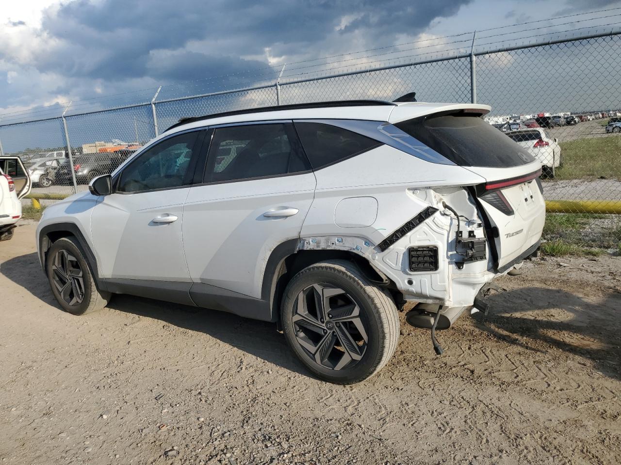 Lot #2953177233 2022 HYUNDAI TUCSON LIM