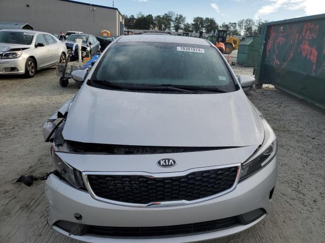 VIN 3KPFK4A71HE115670 2017 KIA FORTE no.5