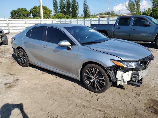 VIN JTNB11HK7J3025894 2018 Toyota Camry, L no.4