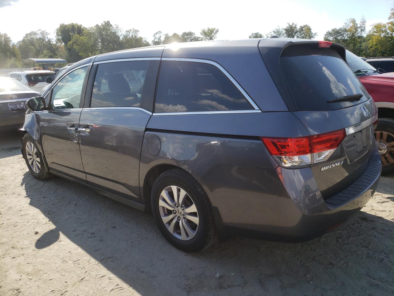 Lot #2935763821 2016 HONDA ODYSSEY EX