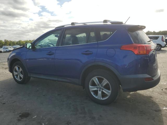 VIN 2T3RFREV6FW369609 2015 Toyota RAV4, Xle no.2