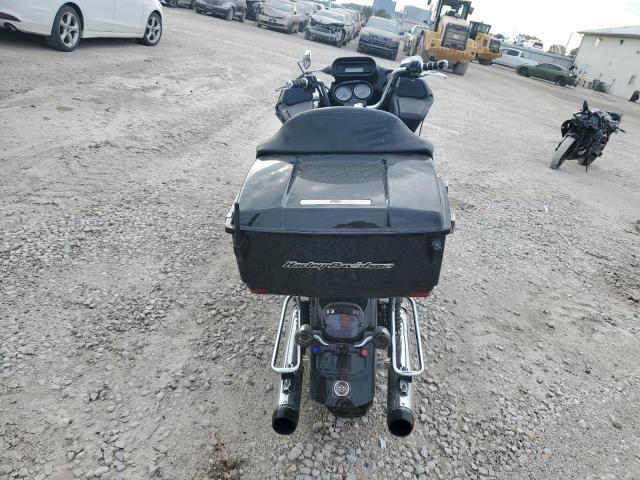 2011 HARLEY-DAVIDSON FLTRU 1HD1KGM17BB602216
