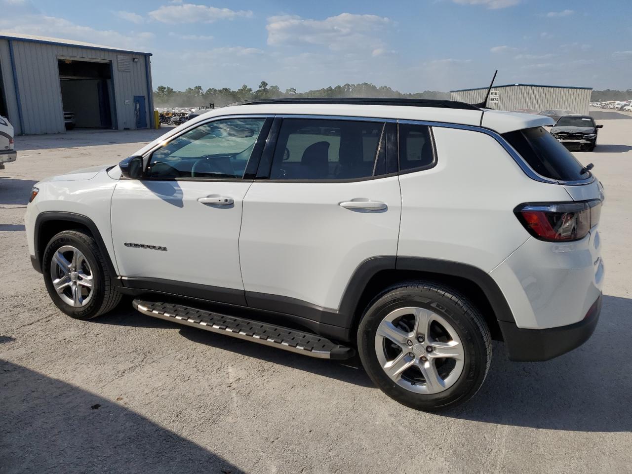 JEEP COMPASS LA 2023 white  gas 3C4NJDBN4PT549197 photo #3