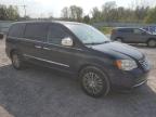 CHRYSLER TOWN & COU photo