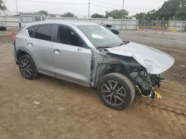 VIN JM3KFACM4J0308714 2018 Mazda CX-5, Touring no.4