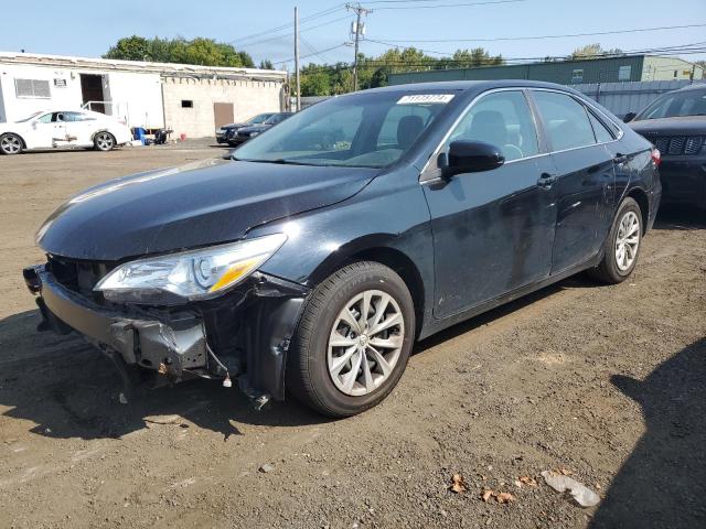 VIN 4T4BF1FKXFR510834 2015 Toyota Camry, LE no.1