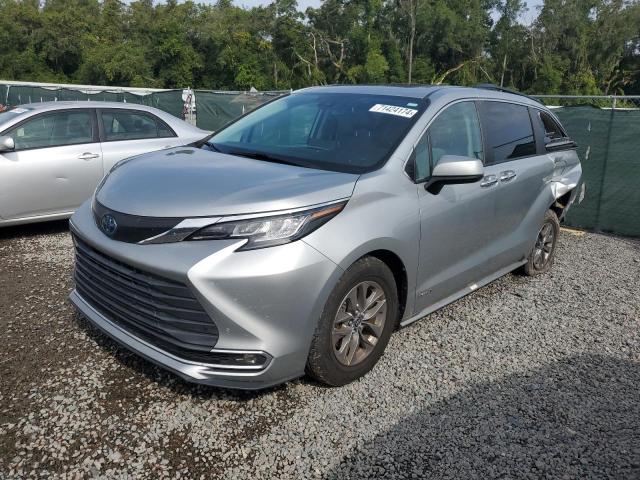 2021 TOYOTA SIENNA XLE - 5TDYRKEC9MS030284