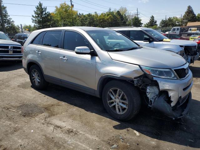 VIN 5XYKT4A61EG423245 2014 KIA Sorento, LX no.4