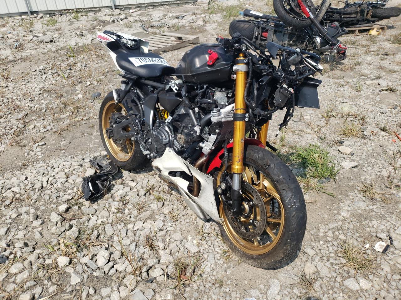 Yamaha YZF690 2022 