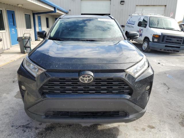 2019 TOYOTA RAV4 XLE - JTMW1RFV5KD040066