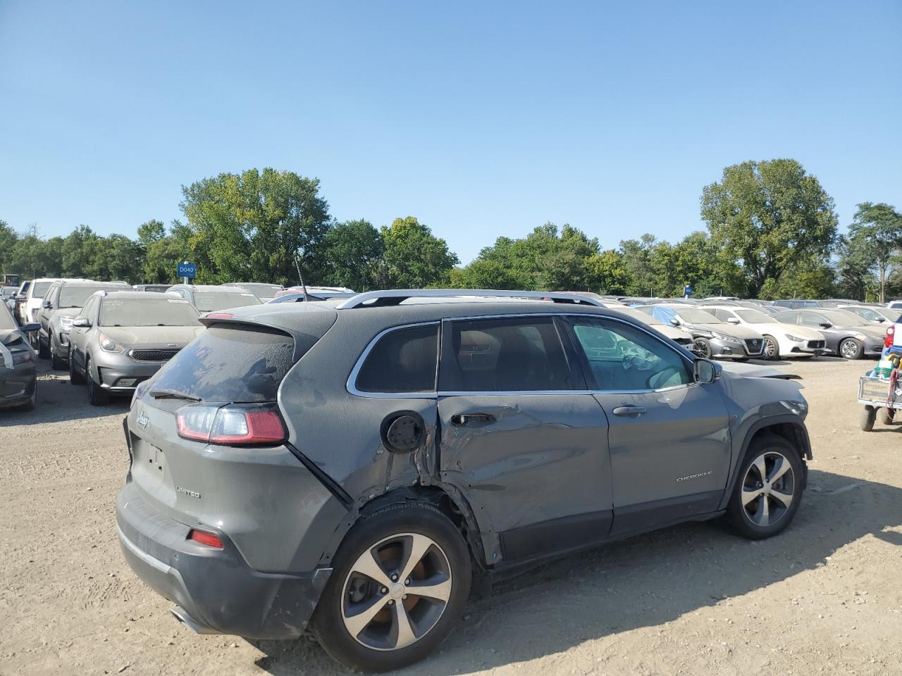 Lot #3009134289 2019 JEEP CHEROKEE L