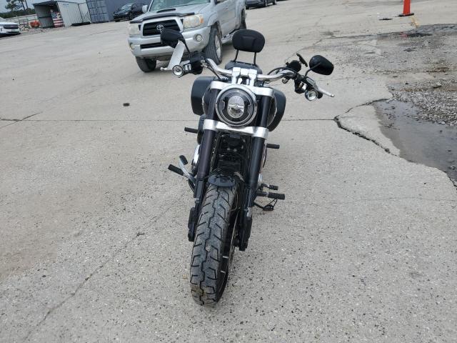 2018 HARLEY-DAVIDSON FLSB SPORT 1HD1YMJ27JC034052