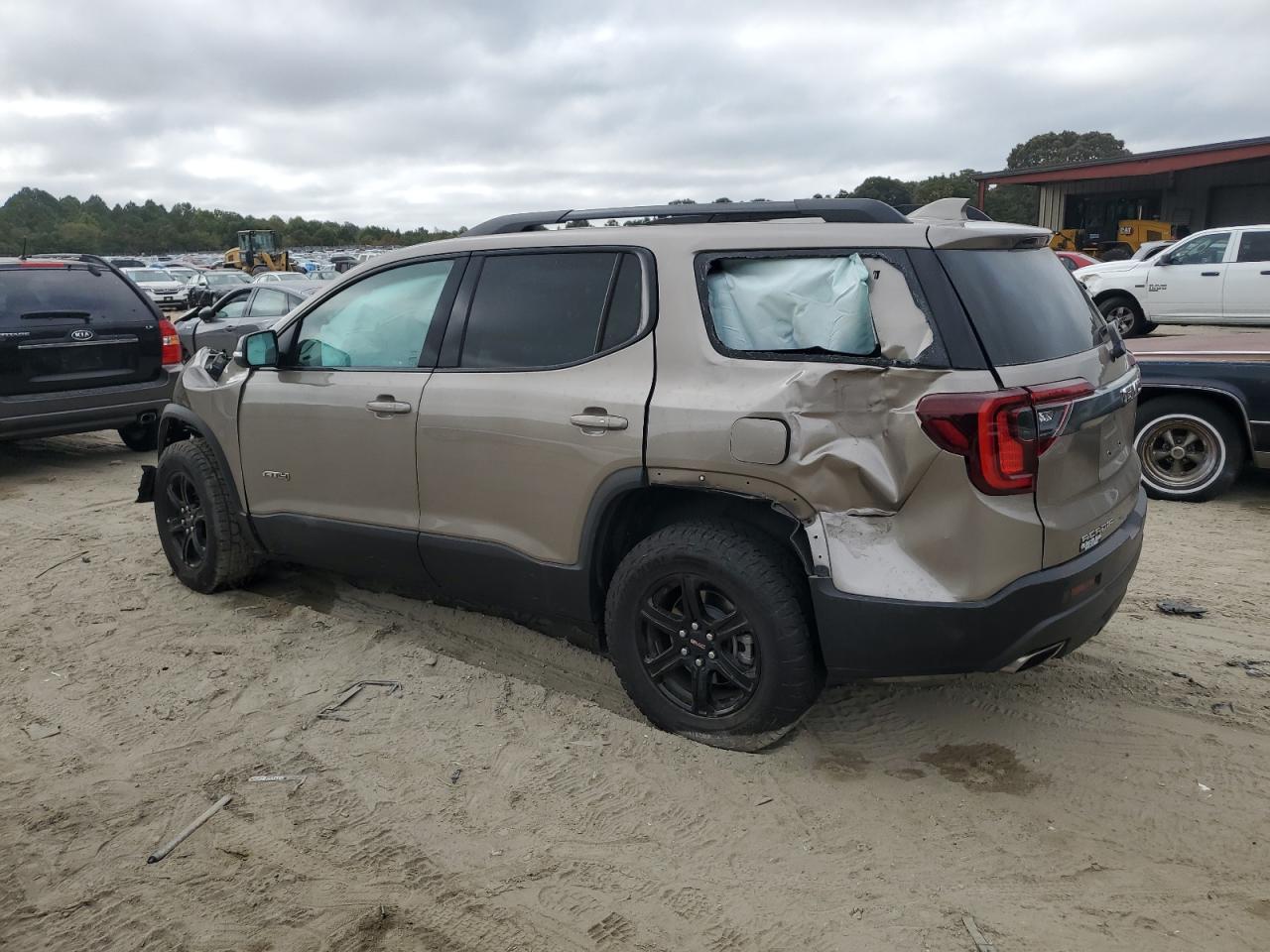 Lot #2907419179 2023 GMC ACADIA AT4