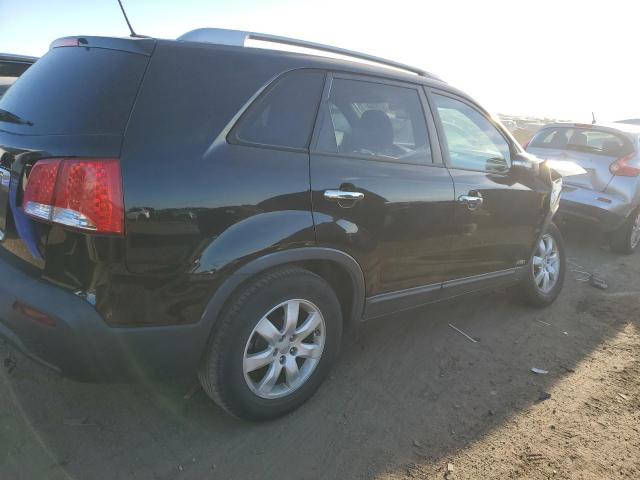 VIN 5XYKTDA28DG336082 2013 KIA Sorento, LX no.3