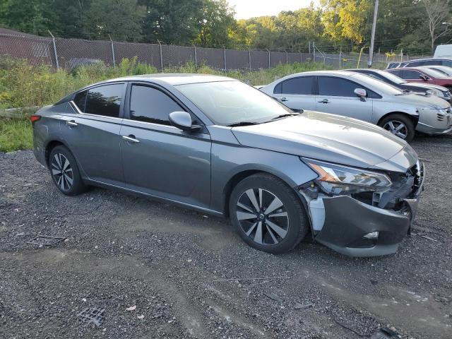 VIN 1N4BL4DW3MN308333 2021 Nissan Altima, SV no.4