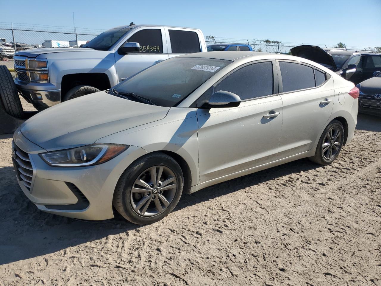 Lot #2943263955 2018 HYUNDAI ELANTRA SE