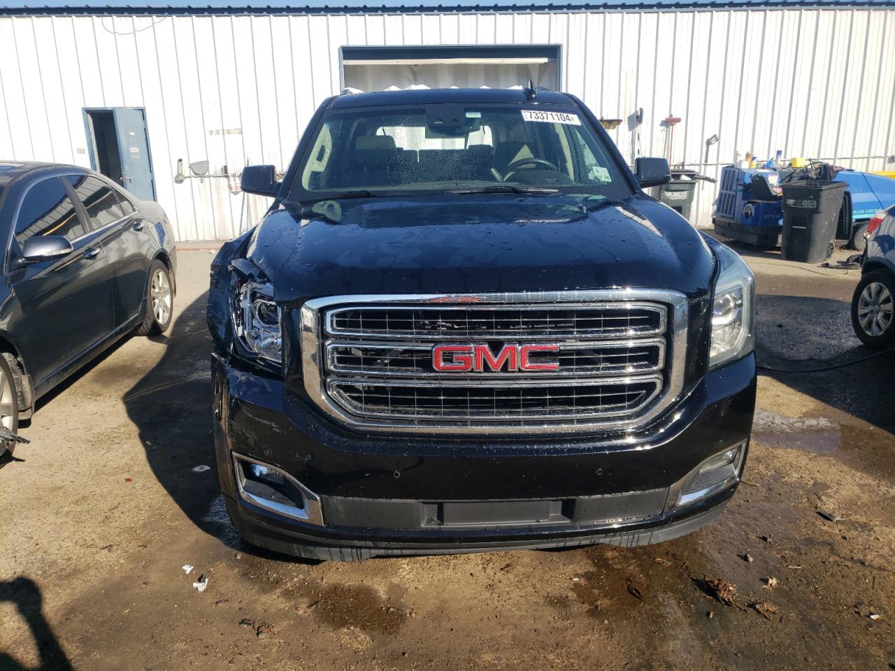 GMC YUKON SLT