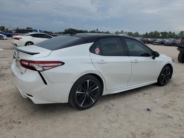 TOYOTA CAMRY XSE 2019 white  gas 4T1B61HK2KU278571 photo #4