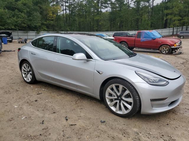 VIN 5YJ3E1EB5JF117008 2018 Tesla MODEL 3 no.4