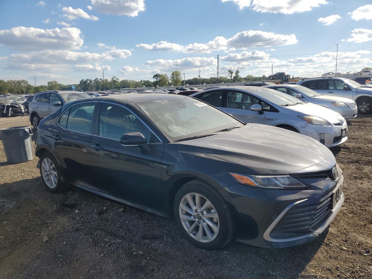 Lot #2944946876 2021 TOYOTA CAMRY LE