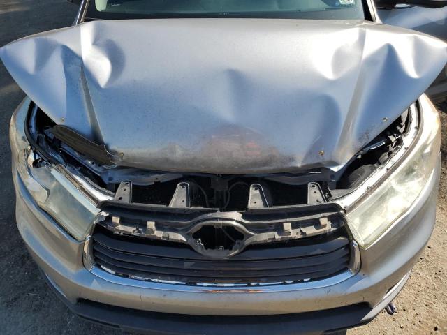 VIN 5TDZKRFHXGS154810 2016 Toyota Highlander, LE no.12