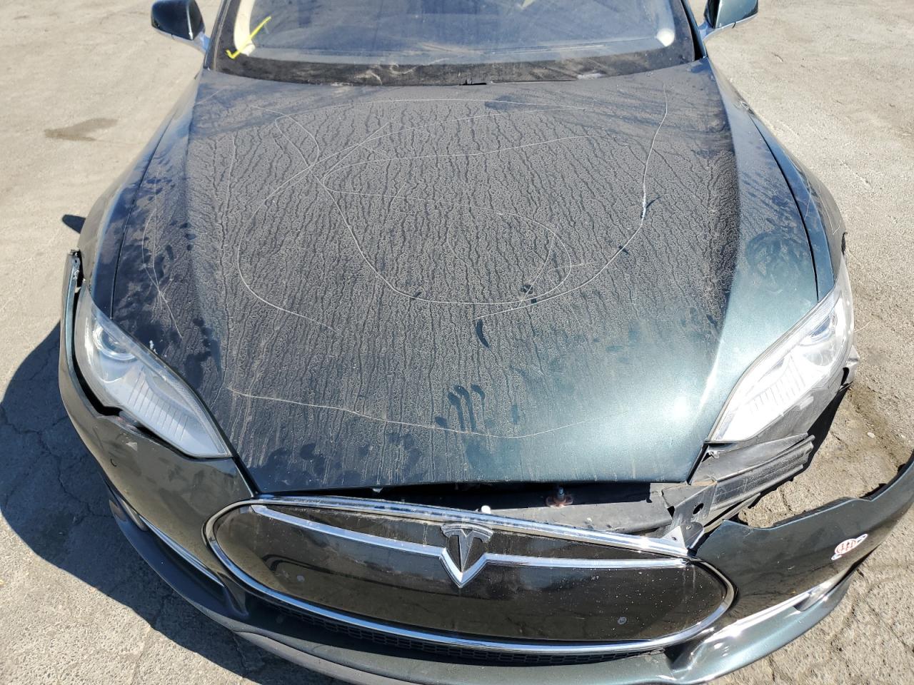 Lot #2989403656 2014 TESLA MODEL S