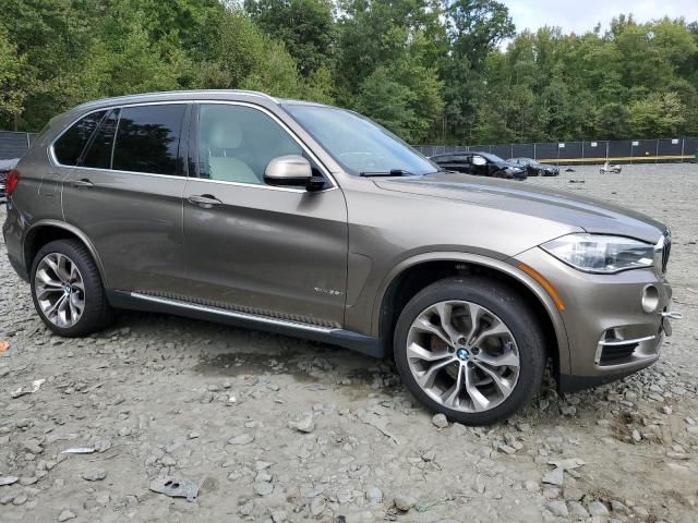 VIN 5UXKR0C3XH0V69761 2017 BMW X5, Xdrive35I no.4