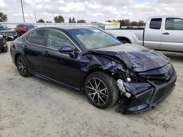 VIN 4T1G11AK2MU426395 2021 Toyota Camry, SE no.4