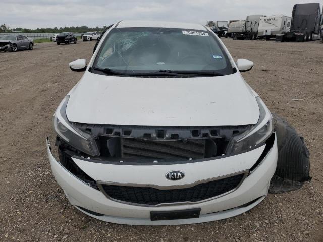 VIN 3KPFL4A72HE083020 2017 KIA Forte, LX no.5