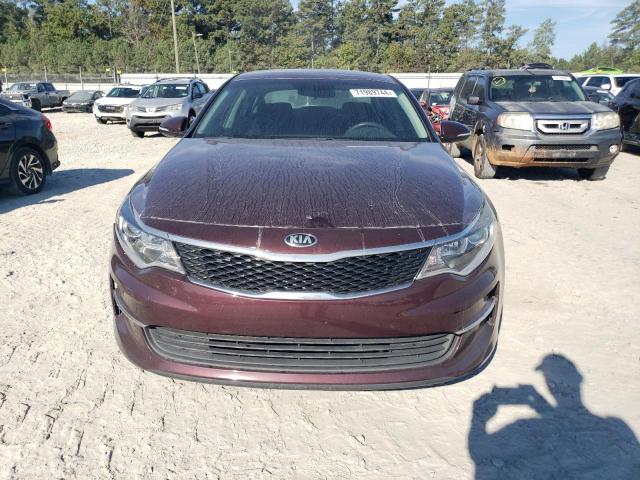 VIN 5XXGT4L30HG136481 2017 KIA Optima, LX no.5