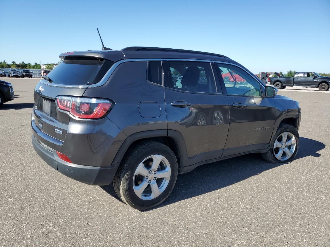 2018 Jeep COMPASS, LATITUDE