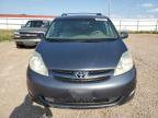 TOYOTA SIENNA photo