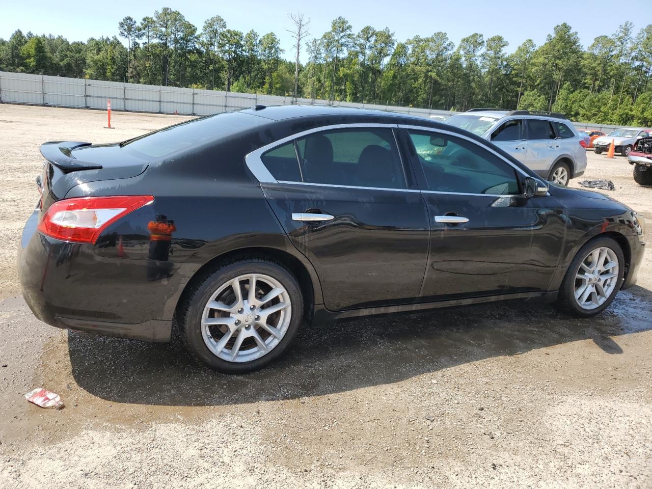 Lot #2893329707 2011 NISSAN MAXIMA S