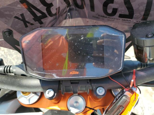 2019 KTM 1290 SUPER - VBKV39408KM904832