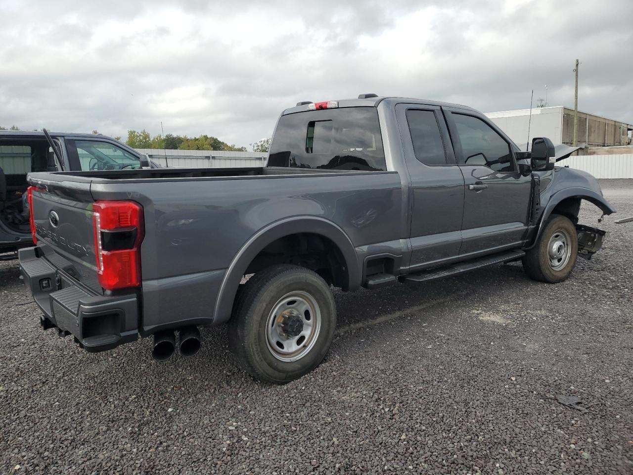 Lot #2976471012 2023 FORD F250