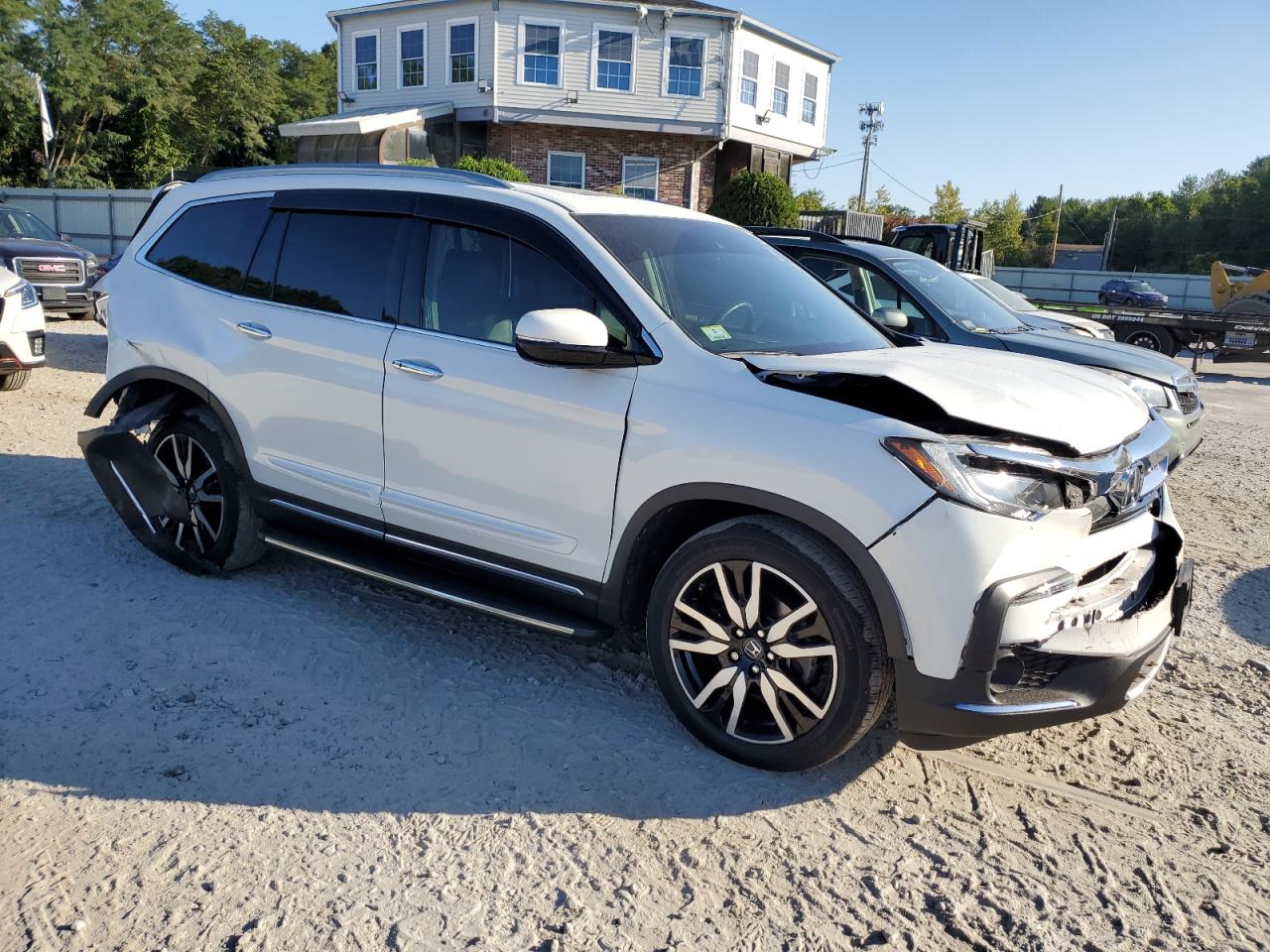 Lot #2902684384 2020 HONDA PILOT TOUR