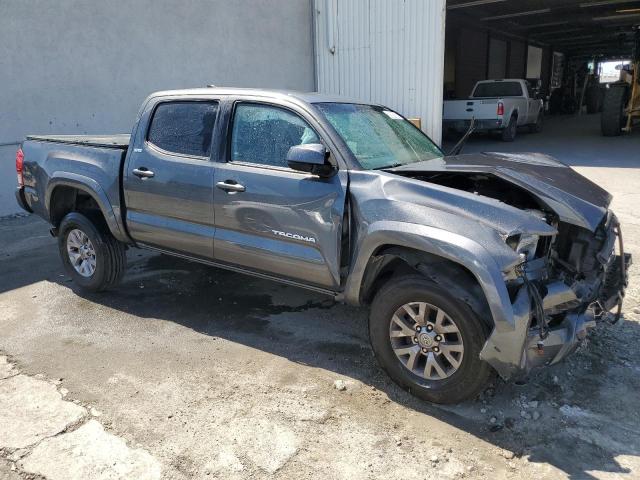 VIN 3TMAZ5CN4HM036572 2017 Toyota Tacoma, Double Cab no.4